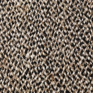 Tapis naturel en laine avec motifs orientaux.